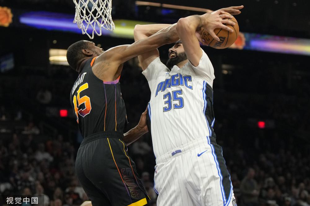 经验丰富的 经验丰富的