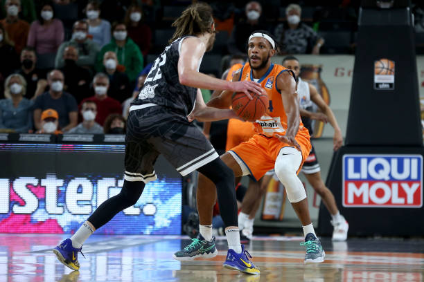 的假想大战 的假想大战